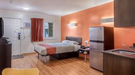 Motel Bo (Camrose)