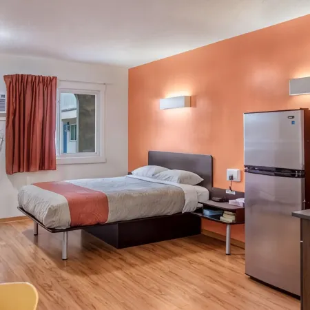Motel Bo (Camrose)