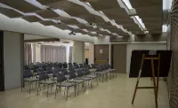 Inntu Hotel - 4-Star