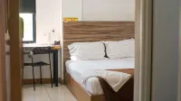 Ohana Guest House - 2-Star