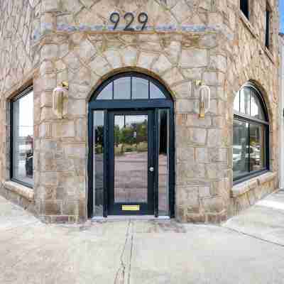Walk to Stone Mountain Park! Historic Loft in Downtown Stone Mountain Hotel Exterior