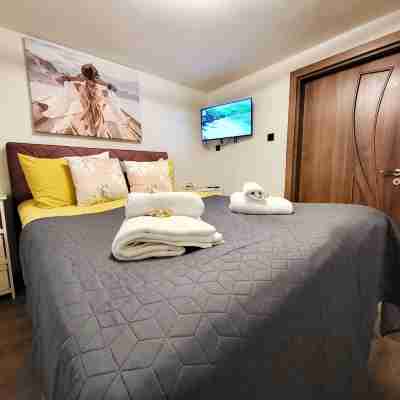 Top Center Varna Free Parking Cozy Apr 3Bdr Rooms