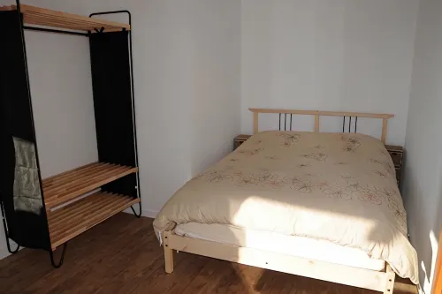 2 Bed Apartment with Great Views Backing onto the Diable Ski Lift
