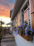 Retreat in Historic Downtown Leesburg - Walkable to Everything! - 4-Star