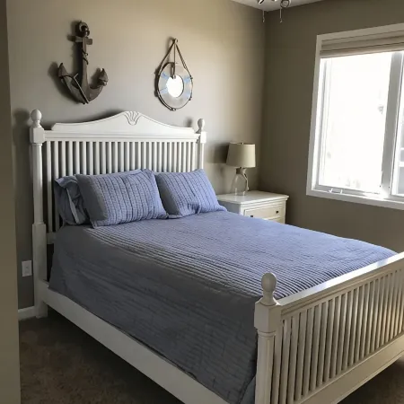 Lovely Okoboji Condo