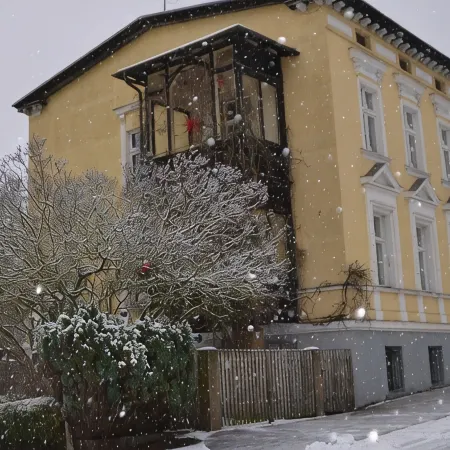Ferienwohnung mit Balkon im Zentrum von Eberwalde