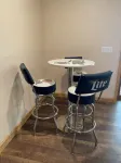 Escape to Paradise: Your dream vacation awaits in our stunning lakefront rental! - シャレー