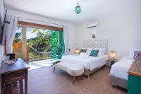 Hotel Vila Kebaya - Пляж