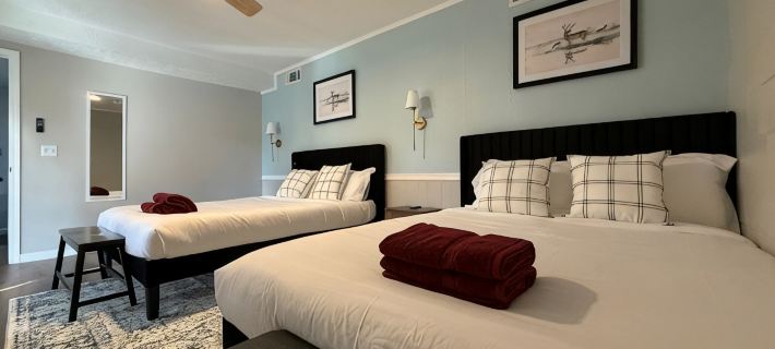 Creekside Escape – Spacious 5BR with Pool & BBQ Hotels in Columbus