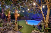 Austin Oasis Near UT and Downtown - Private Pools
