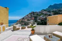 Hotel Punta Regina - 4-Star