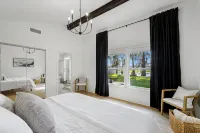 Modern LAKE HOUSE on Lake Santa Fe near Gville/UF - 民泊
