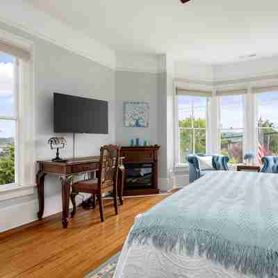 Historic Coupeville 6Br/5BA Near Waterfront/Wharf Rooms