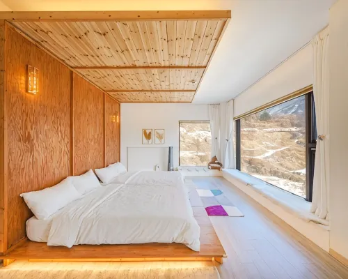 Gapyeong Nostos House Hotels near Daewonsa