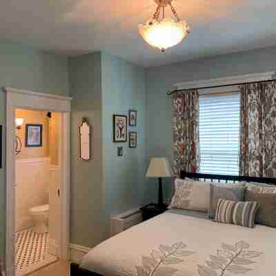 Charming and spacious 2-story home with amazing views of the Columbia River. Rooms