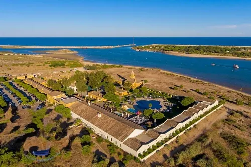 Vila Gale Albacora - parking