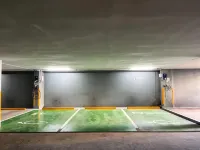 Slive酒店 - 停車場