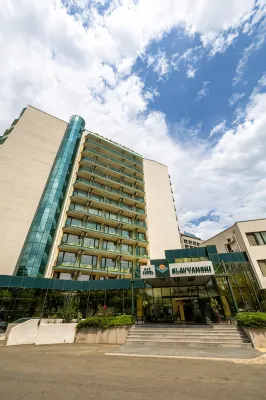 Hotel Slavyanski - Parkering