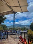 Trizara Resorts - Glam Camping - Bar
