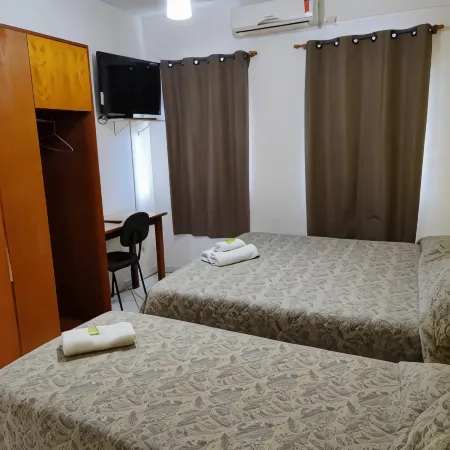 Avenida Plaza Hotel
