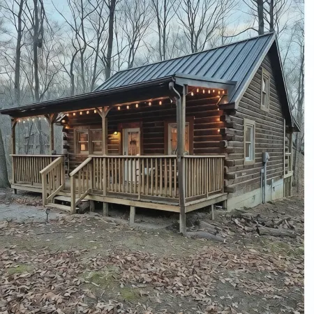 Quiet and Comfy cabin at Patoka Lake