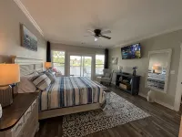 Stunning New Lake Hamilton Condo Lake front on 7 South 🐟 🛶🎣 - balcony