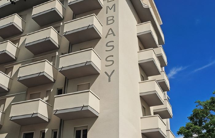 Hotel Embassy