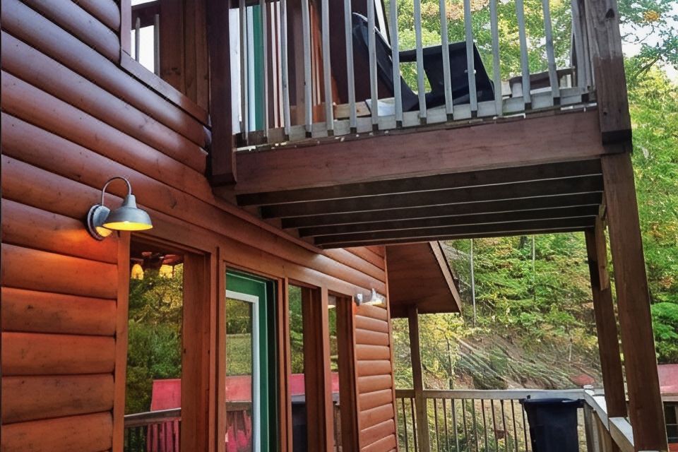 Photo 4 of 6