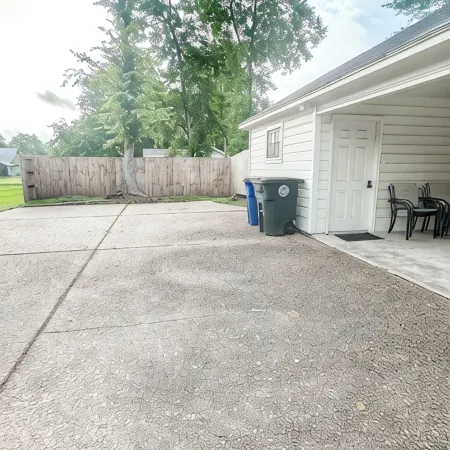 Newly remodeled 1930's cottage! Close to everything in the heart of Natchitoches