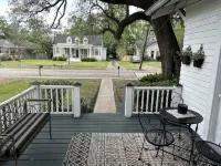 Charming Historic Midtown Home - Top Rental Property in Mobile! - บังกะโล