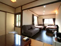 Komuroya Ryokan - 2-Star