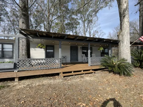 Experience life on the Alabama River! Pet-Friendly! 3BD/2BA - Homestays