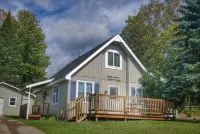 Across the Street from the Lake, Inet and Cable, King Master. Blocks to Downtown - 3-Star