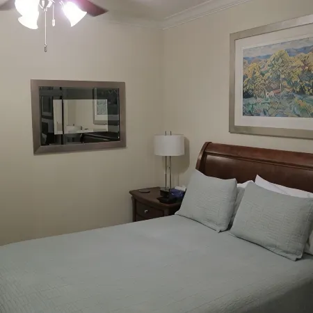 Beachfront, indoor/outdoor pools. Best view on Gulf Coast! NO FEES OF ANY TYPE.