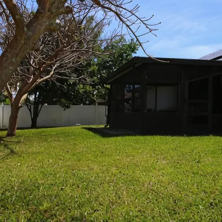 Cozy Palm Bay accommodation