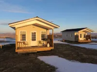 Guesthouse Stöng and Cottages - parcheggio