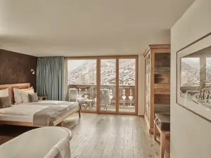 Hotel Firefly