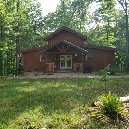 ACE HIGH Cabin- RRG- Hot Tub