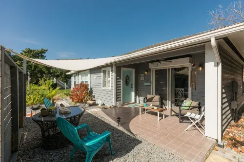 Beachy Getaway–Cozy, Clean & Equipped w/ All Essentials! Relax, Enjoy & Refresh! - 4성급