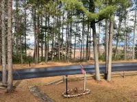 Lakewood Lodge - Marquette Log Cabin w/ Lake Views - 4-Star