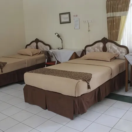 Guest House Eboni Madiun