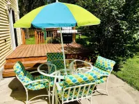 Devil's Lake Cottage - Family Friendly a block from State Park Entrance! Skiing - 3 stjerner