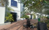 Onyx Hotel & Villa - Bintang 3