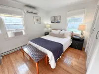 COZY 3 BR/2 BA CAPE COD IN QUIET NEIGHBORHOOD. CLOSE TO OB CENTER AND LAGOON. - 4-Star