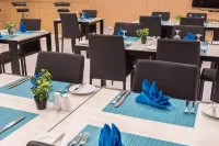 Reef Edge Thulusdhoo - Desayuno