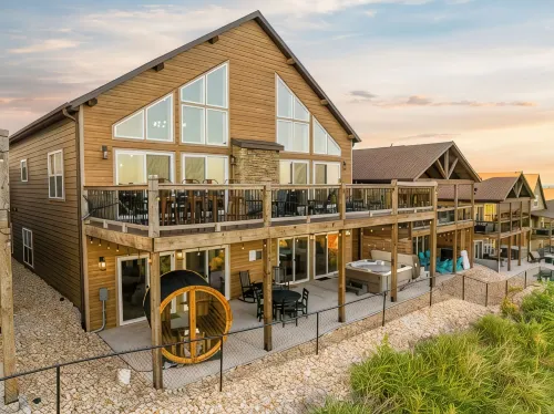Luxury Lakeview Family Cabin: Hot Tub, Sauna, Game Rm, Sleeps 24+ - 4-Star
