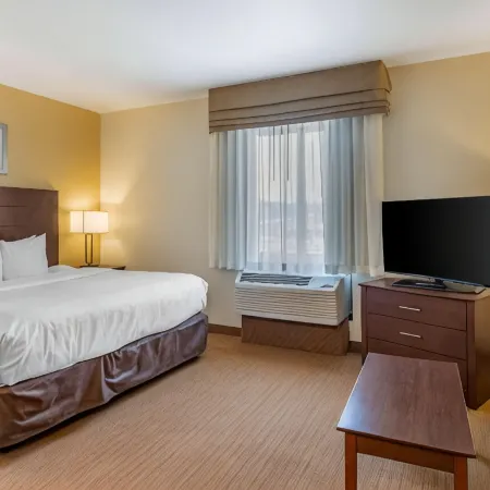 MainStay Suites Near Denver Downtown