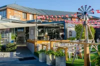 Figtree Hotel Wollongong Hotels in Coniston
