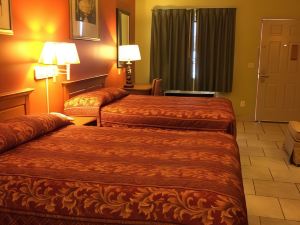 Boca Chica Inn and Suites