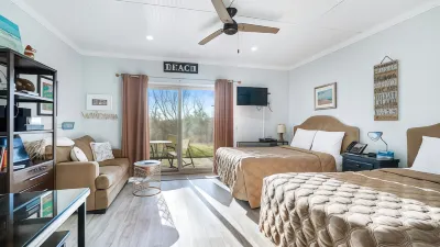 Windward Shores Hotels in Amagansett